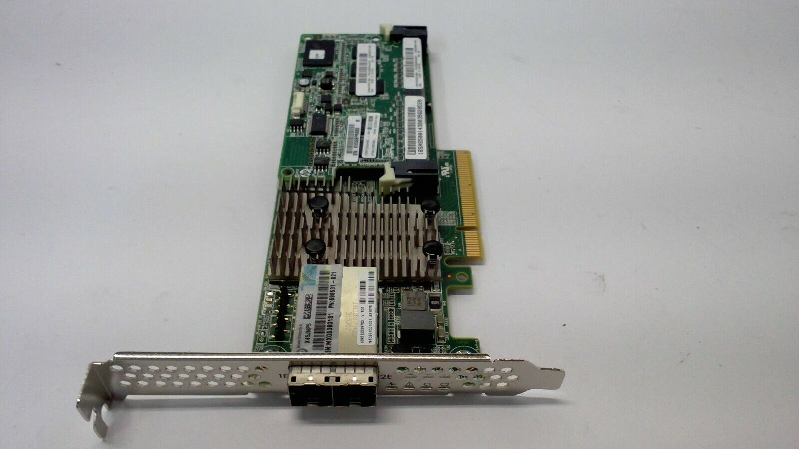 Controladora 698531-B21 HP SMART ARRAY P431 2GB FBWC 6GB 2-PORTS EXT SAS CONTROLLER 887111206961 - AloTechInfoUSA